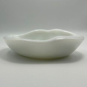 Unbranded Milk Glass Catch All  Unisex OS White Freeform Mid Century Modern MCM